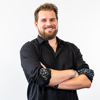 Tyler Mazurek Headshot