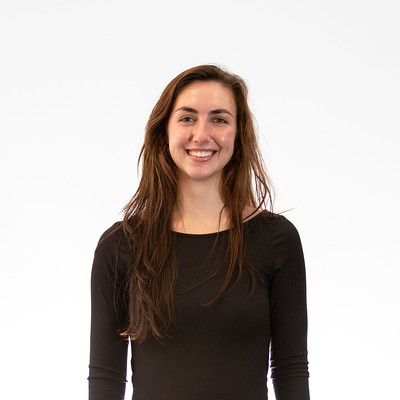 Phoebe Finch 2024 Headshot