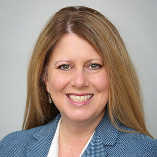 Stacy Jones headshot