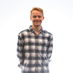 Alex Williams headshot