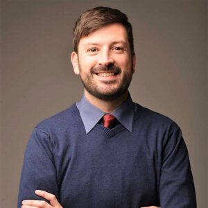 Andrew Crain headshot