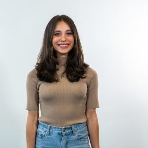 Carly Feinstein headshot