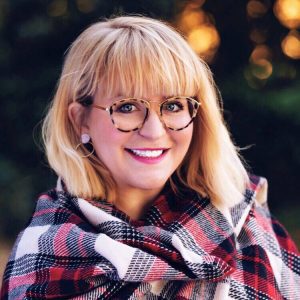 Melissa Lee headshot