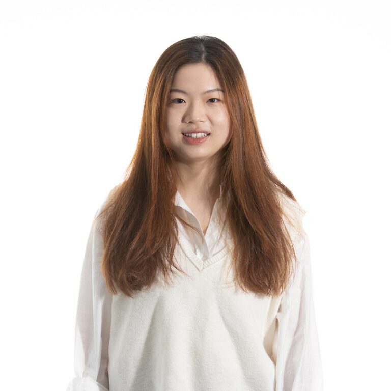 Sirui Wang headshot