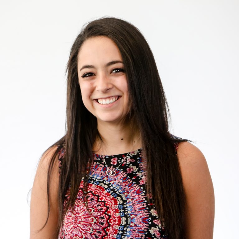 Sofia Arango headshot