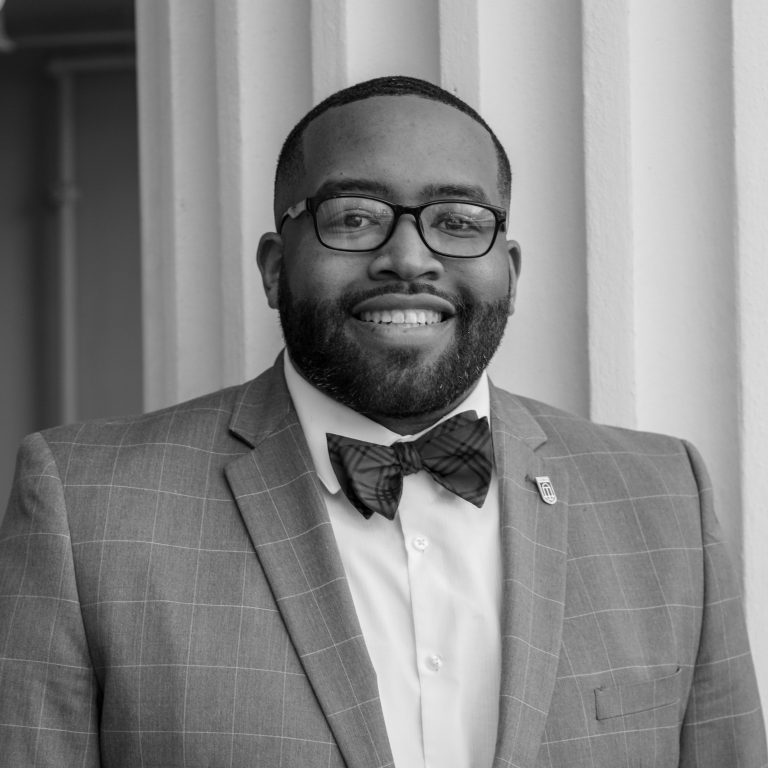 alton standifer headshot