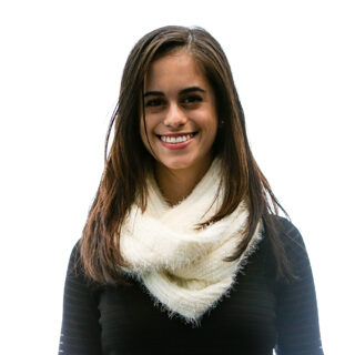 Claudia Luna Priego Headshot