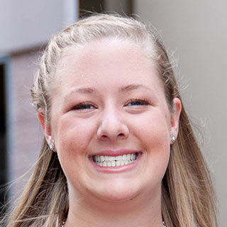 Kelsey Brooks Headshot