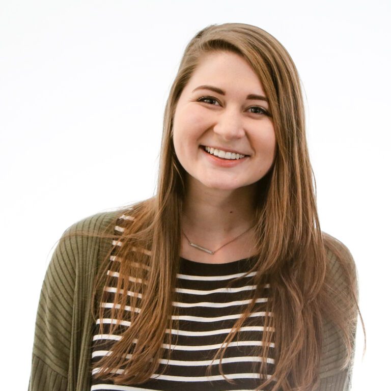 Kendall Lake Headshot
