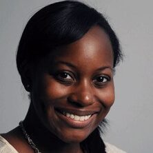 Shari McIntosh Headshot