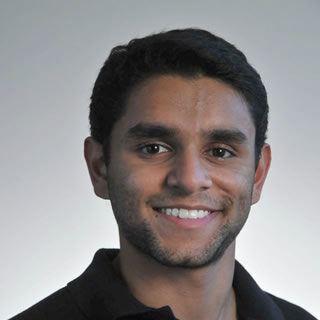 Vivek Davalur Headshot